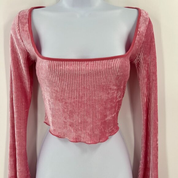 UO Out From Under XS Pink Velvet Bell Sleeve Crop Top Ribbed Square Neck Y2K - Picture 3 of 14